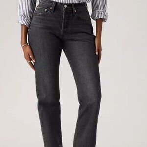 Levi women's curvy boot cut black jeans 30 x 30